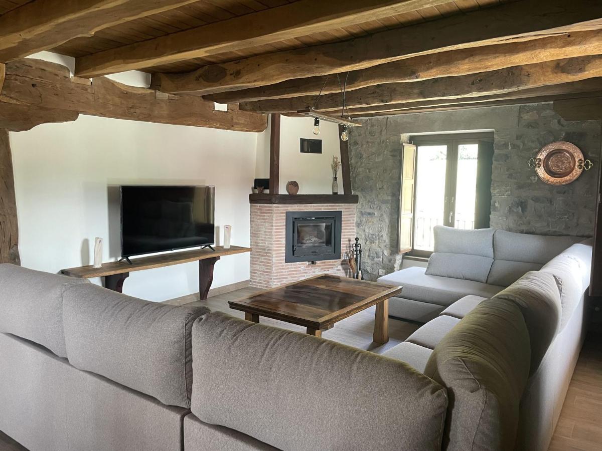 Casa Rural Juangoxenea Ihaben Экстерьер фото